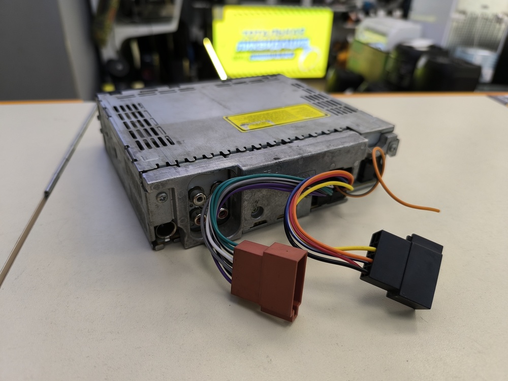 Автомагнитола Pioneer DEH-6010MP