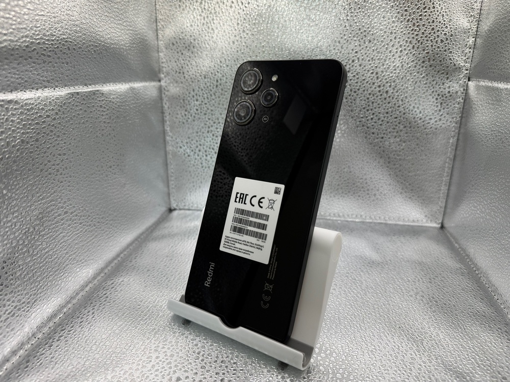 Смартфон Xiaomi Redmi 12 4/128