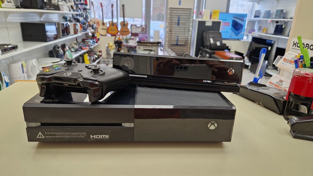 Игровая приставка Xbox One 500Gb