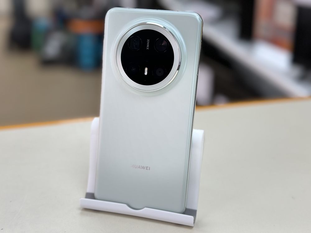 Смартфон Huawei Mate 70 Pro 12/512