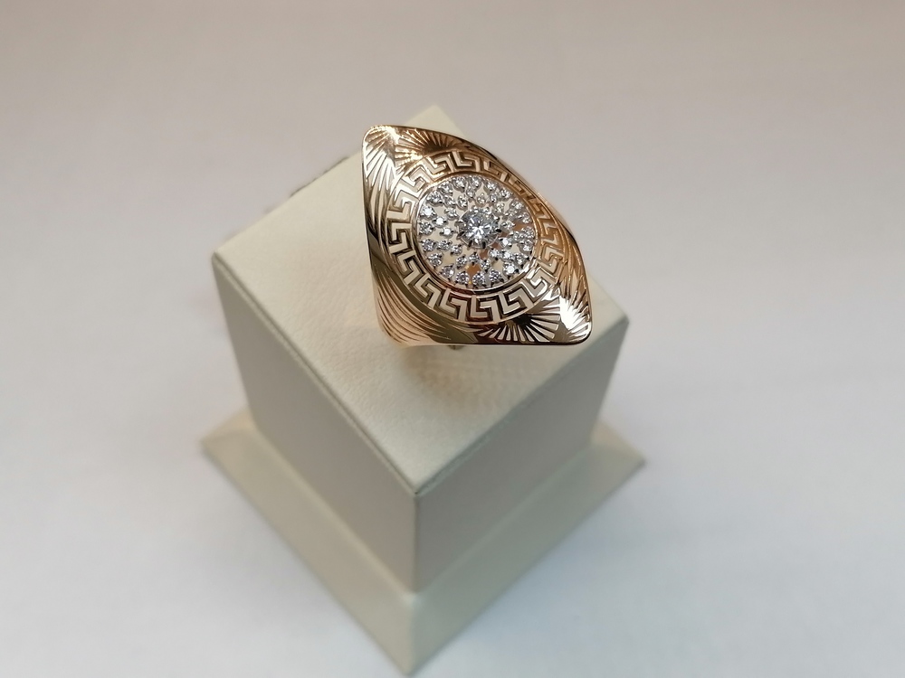 КОЛЬЦО С КАМНЯМИ (Au 585)