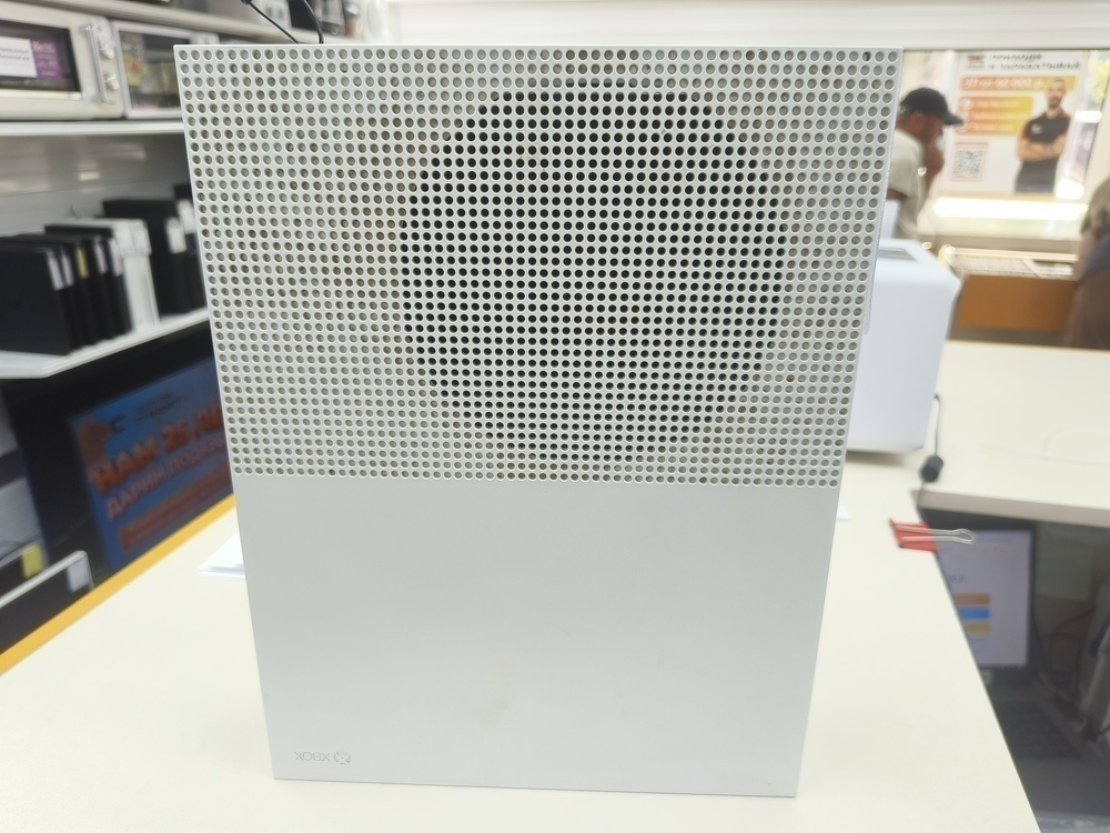 Игровая приставка Xbox One S 500Gb