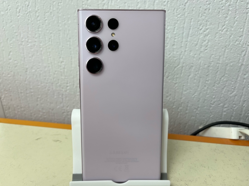 Смартфон Samsung Galaxy S23 Ultra 256Gb