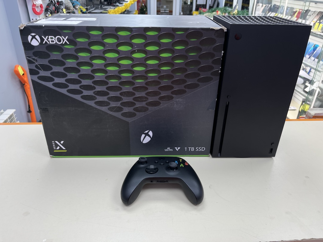 Игровая приставка Xbox Series X 1Tb