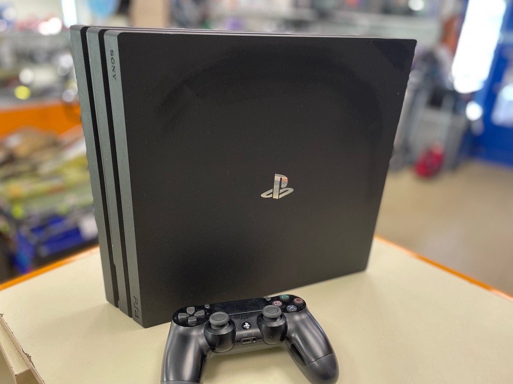 Игровая приставка PlayStation 4 Pro 1Tb