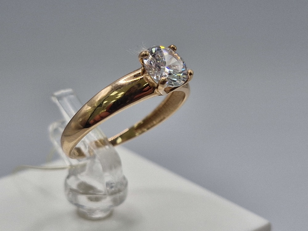 КОЛЬЦО С КАМНЕМ (Au 585)