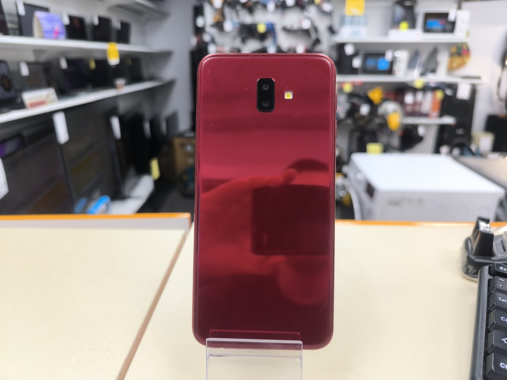 Смартфон Samsung Galaxy J6 Plus 3/32