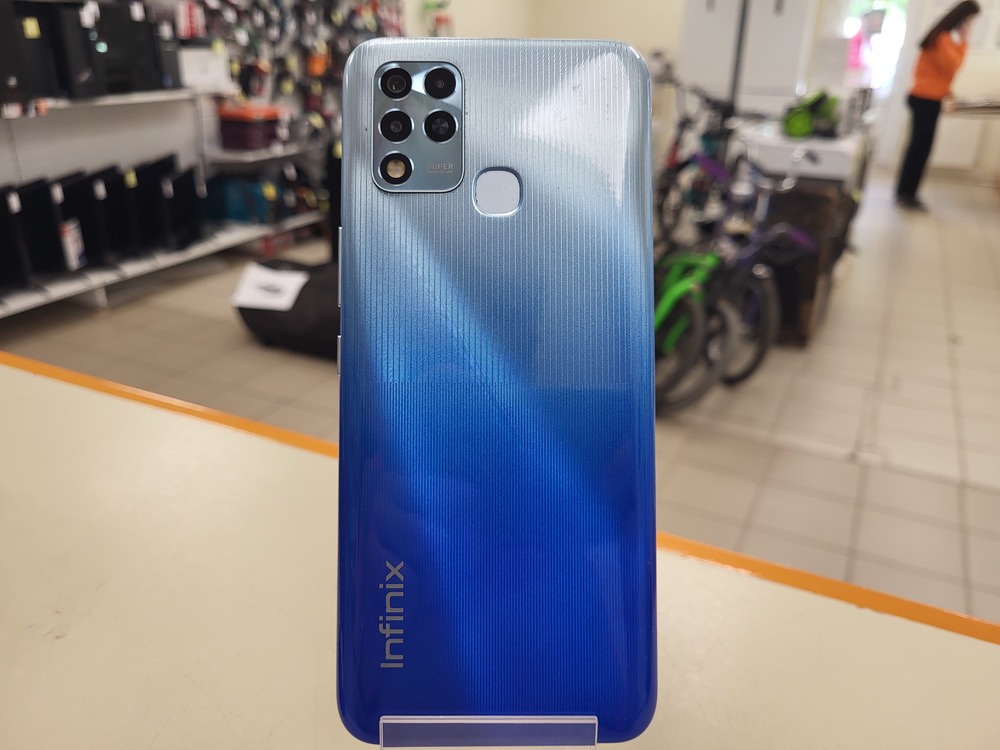 Смартфон Infinix HOT 11 4/128