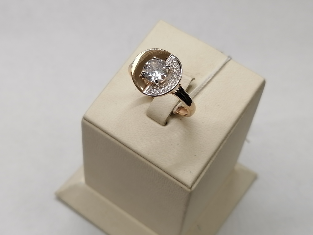 КОЛЬЦО С КАМНЯМИ (Au 585)