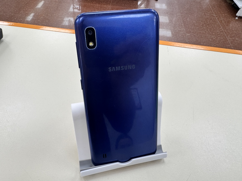 Смартфон Samsung Galaxy A10 2/32