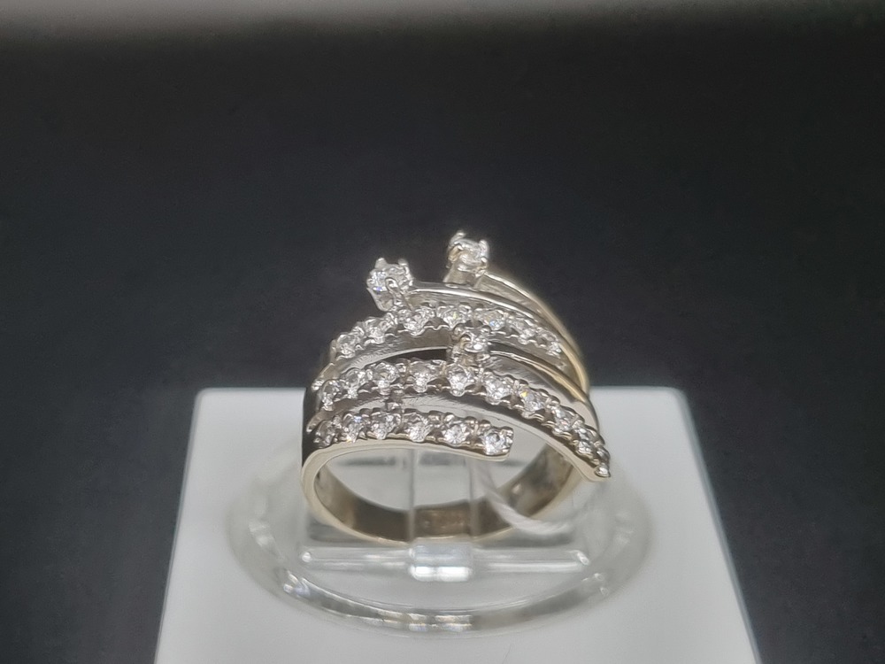 КОЛКМИ585 КОЛЬЦО С КАМНЯМИ (Au 585)
