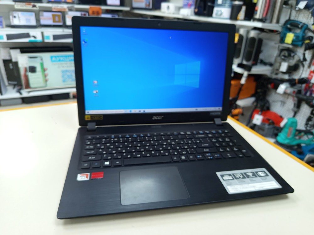 Ноутбук Acer; A4-9120, Radeon 530, 20 Гб, Нет, 120 Гб