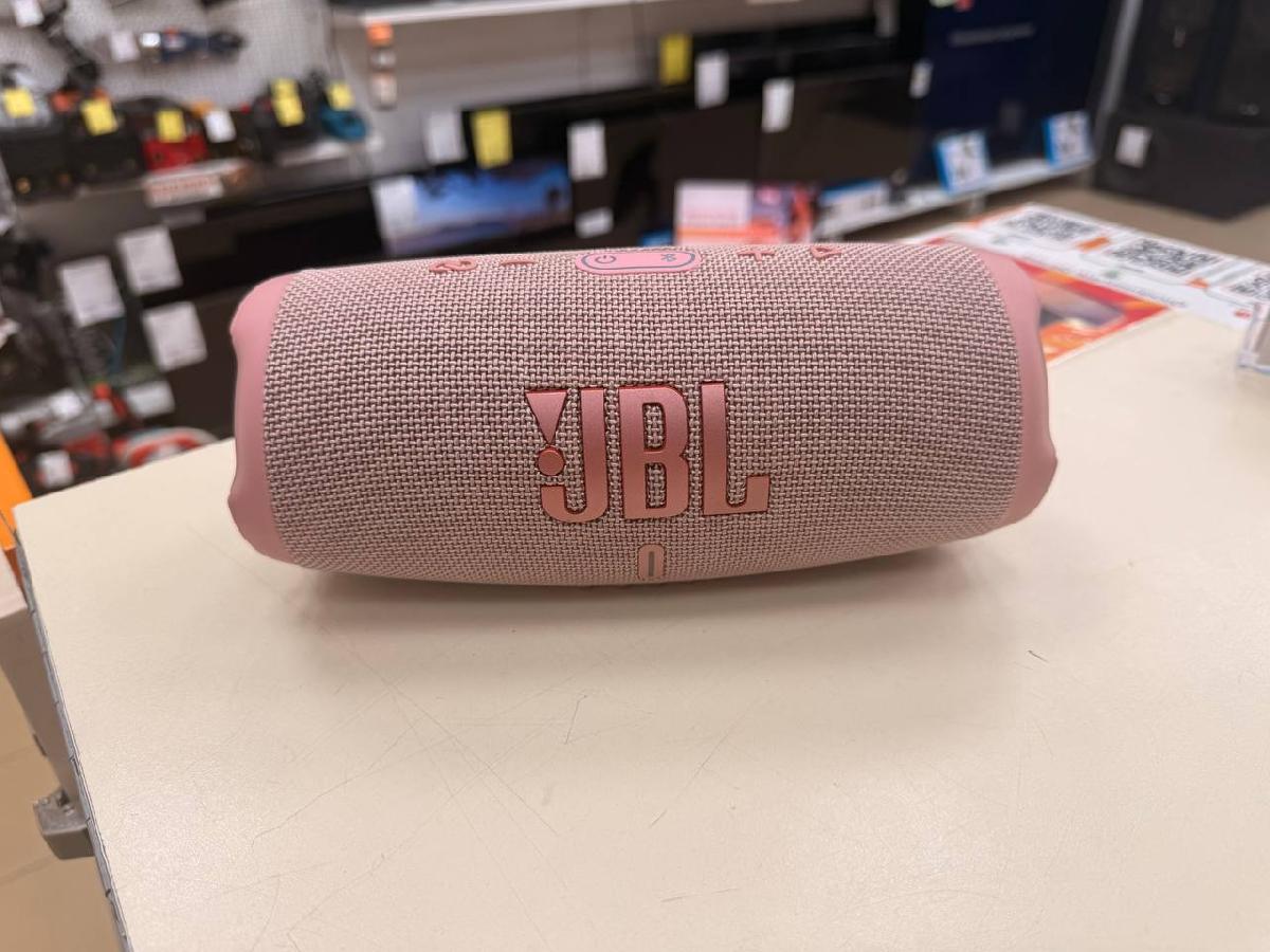 Портативная акустика JBL Charge 5
