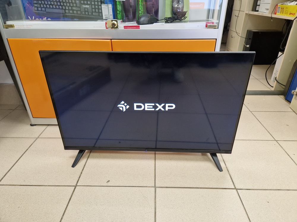 LED Телевизор Dexp 32HHY1