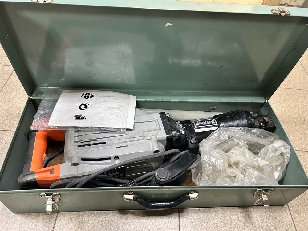 Отбойный молоток Энкор МЭ-1700/30М