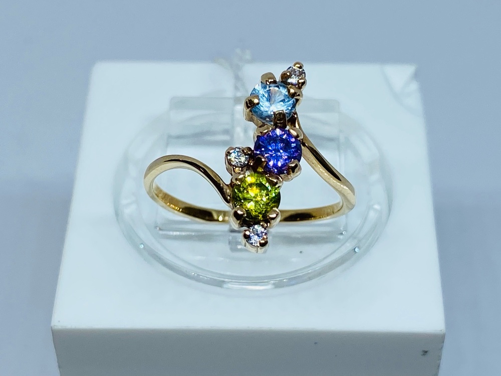 КОЛКМИ585 КОЛЬЦО С КАМНЯМИ (Au 585)