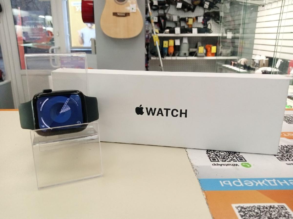 Смарт-часы Apple Watch SE 2022 44mm