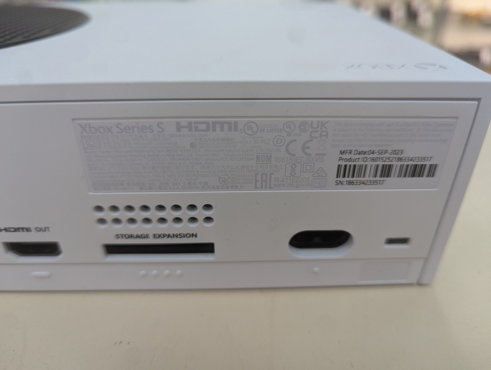Игровая приставка Xbox Series S 1Tb SSD