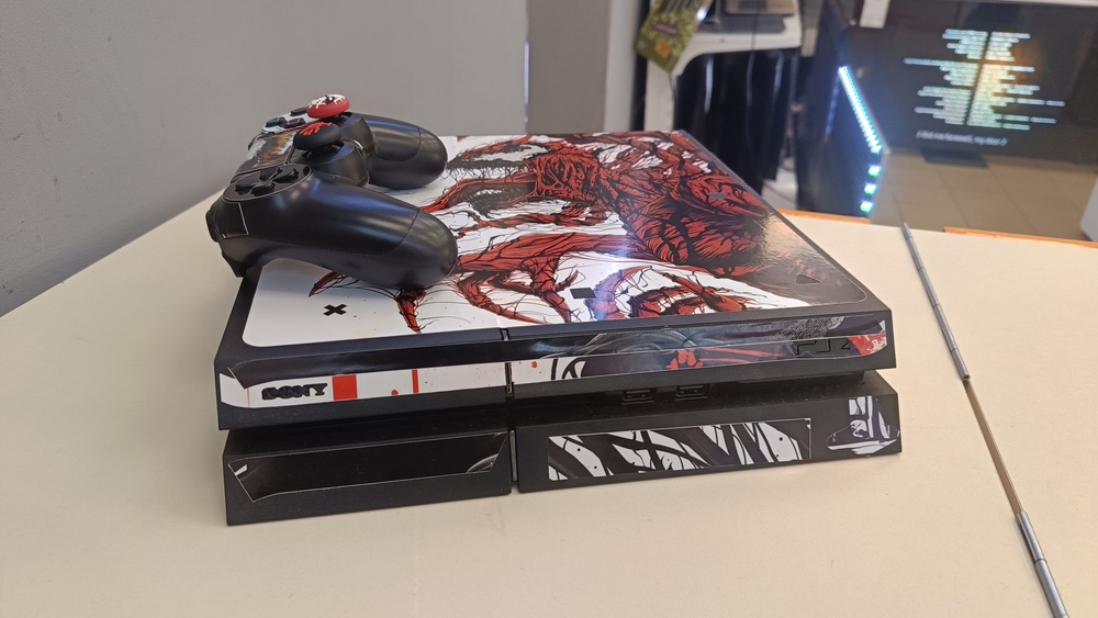 Игровая приставка PlayStation 4 FAT 500GB