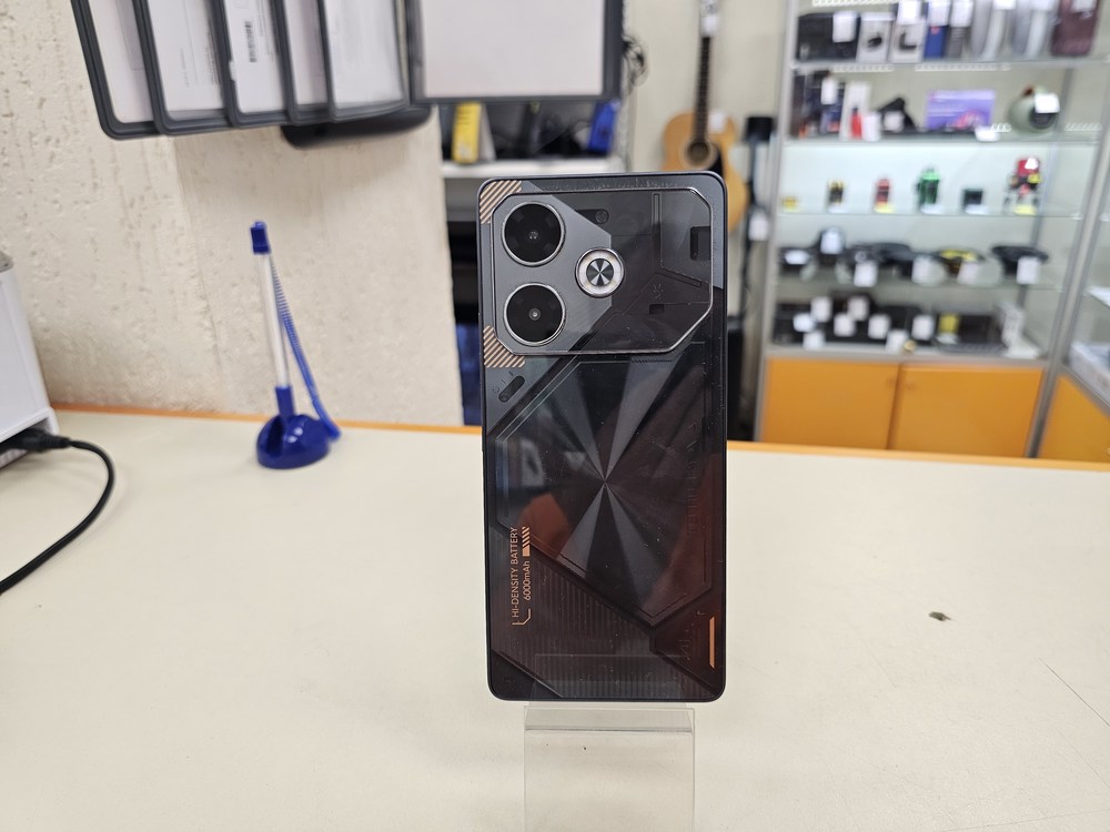 Смартфон Tecno Pova 6 12/256