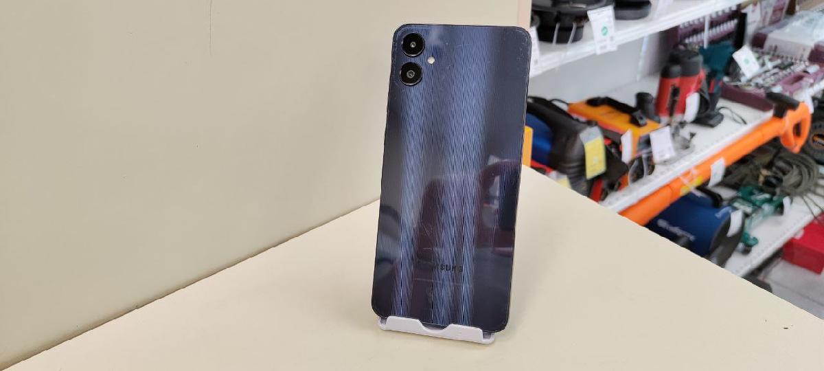 Смартфон Samsung Galaxy A05 4/128