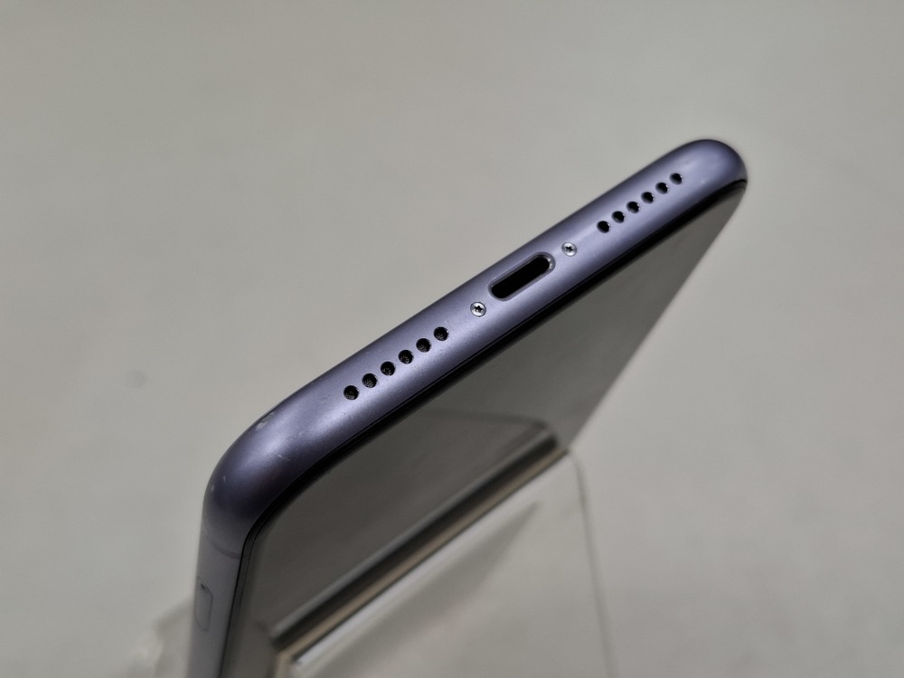 Смартфон Apple iPhone 11 128Gb