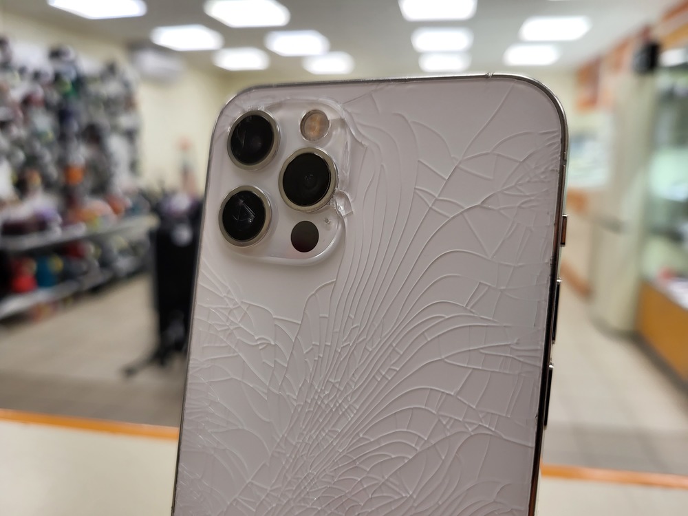 Смартфон Apple iPhone 12 Pro 256Gb