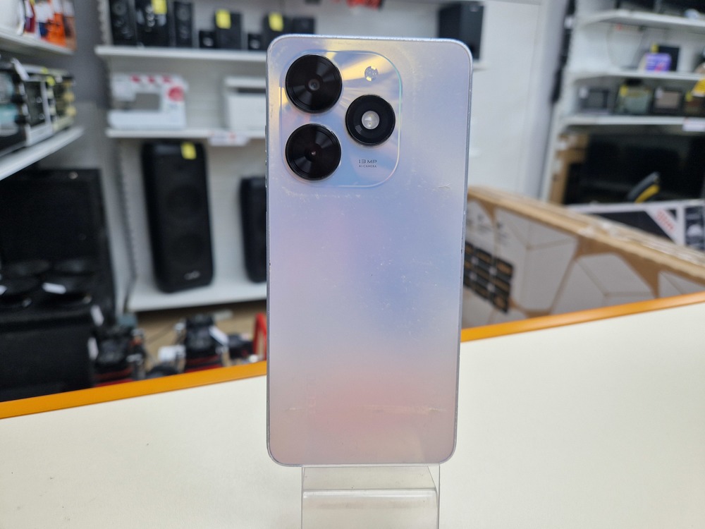 Смартфон Tecno Spark Go 2024 4/128