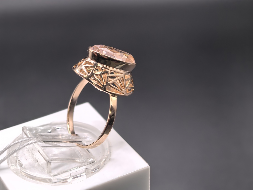 КОЛКМ583 КОЛЬЦО С КАМНЕМ (Au 583)