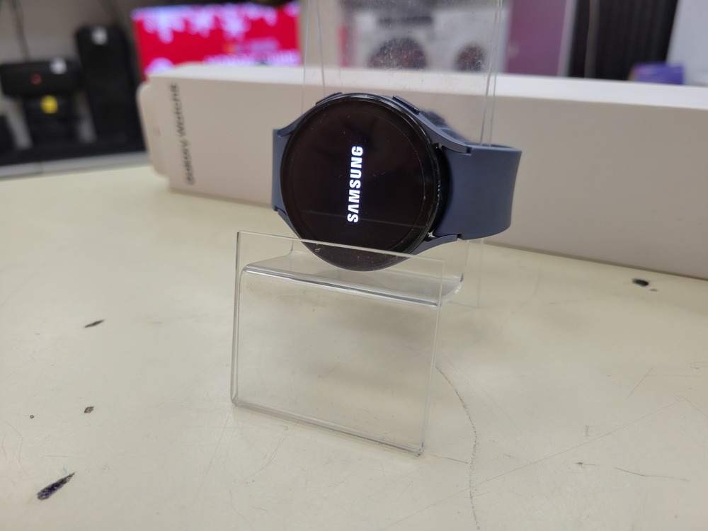 Смарт-часы Samsung Galaxy Watch 5 44mm