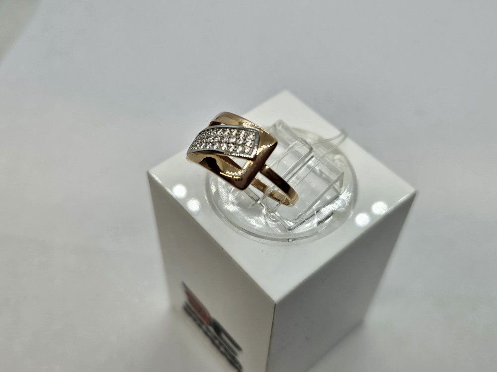 КОЛЬЦО С КАМНЯМИ (Au 585)