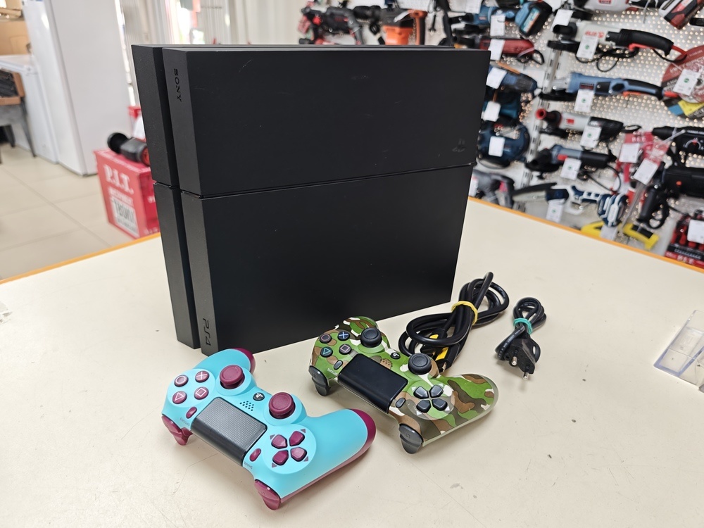 Игровая приставка PlayStation 4 FAT 500GB