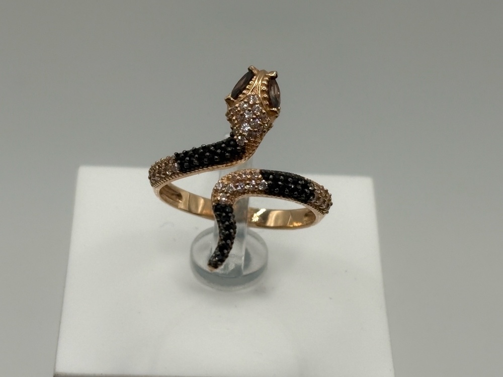 КОЛЬЦО С КАМНЯМИ (Au 585)