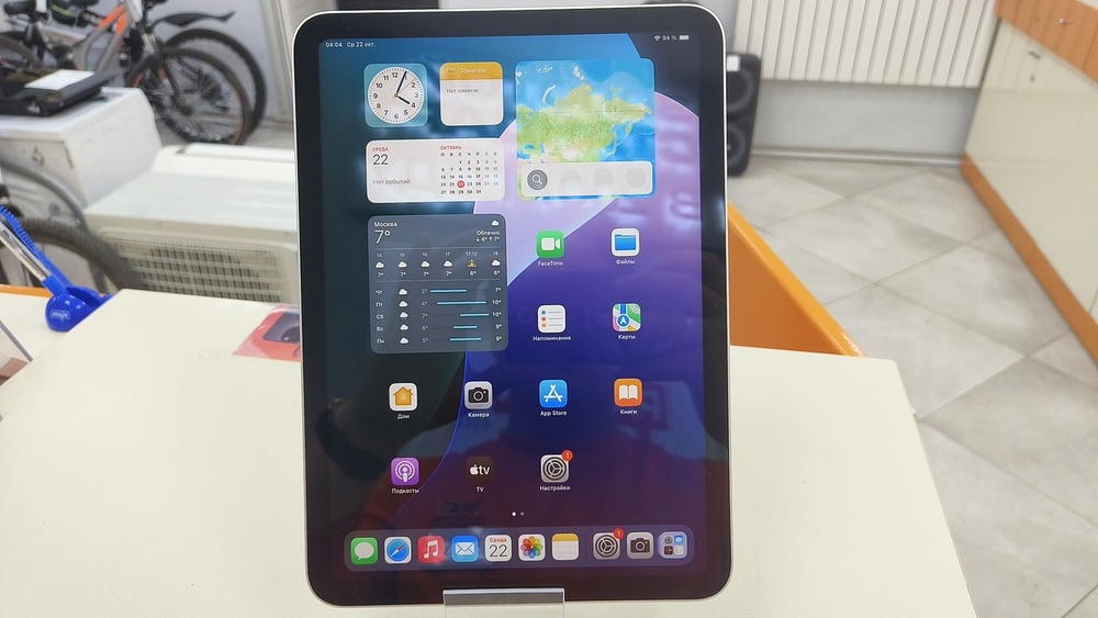 Планшет Apple iPad 10 64 ГБ (2022 A2696 (Wi-Fi)