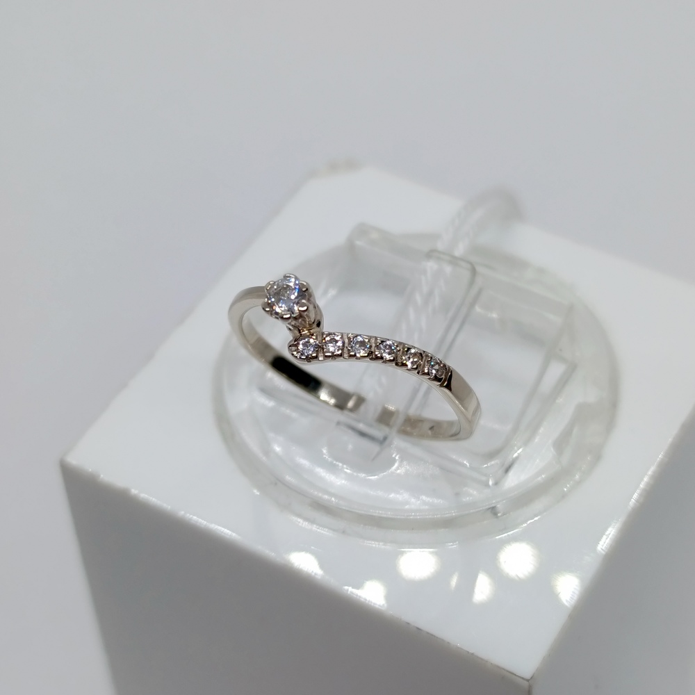 КОЛКМИ585 КОЛЬЦО С КАМНЯМИ (Au 585)