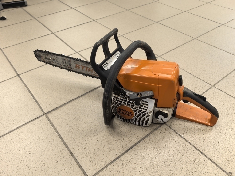 Бензопила Stihl MS-250c
