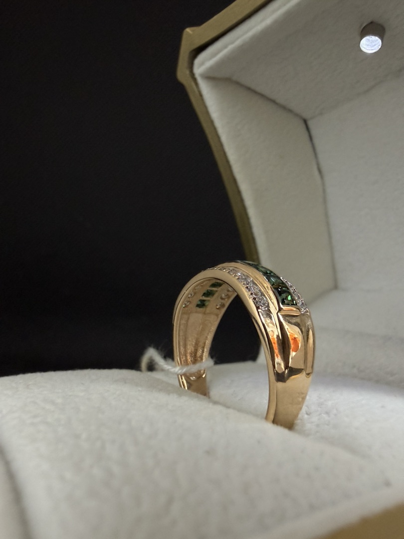 КОЛКМИ585 КОЛЬЦО С КАМНЯМИ (Au 585)