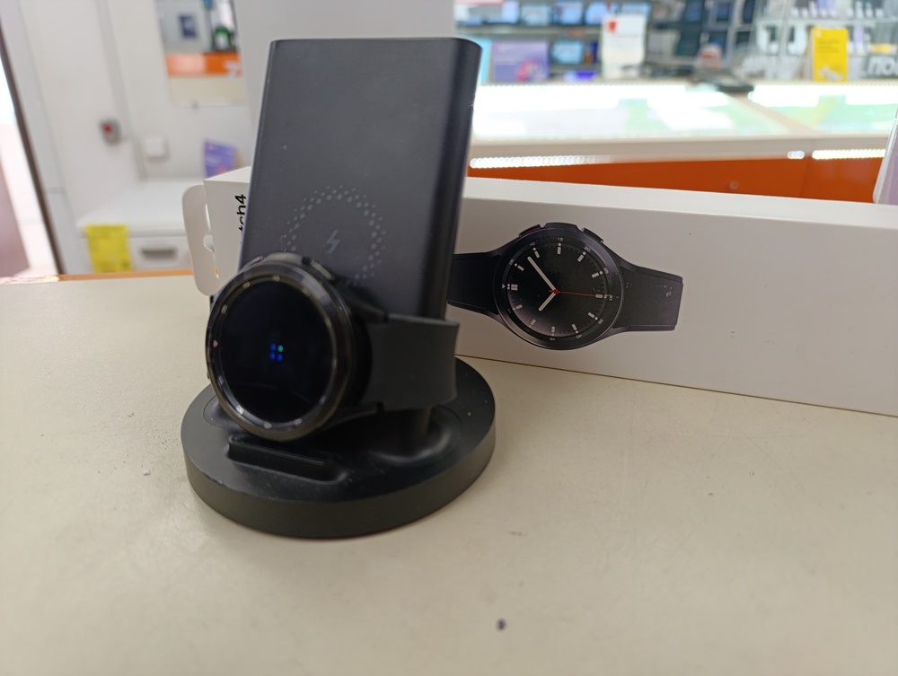 Смарт-часы Samsung Watch 4 Classic 46mm