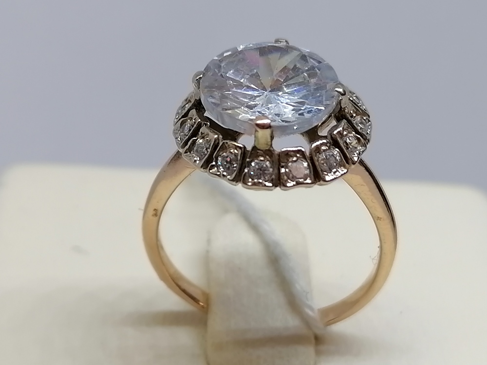 КОЛКМИ585 КОЛЬЦО С КАМНЯМИ (Au 585)
