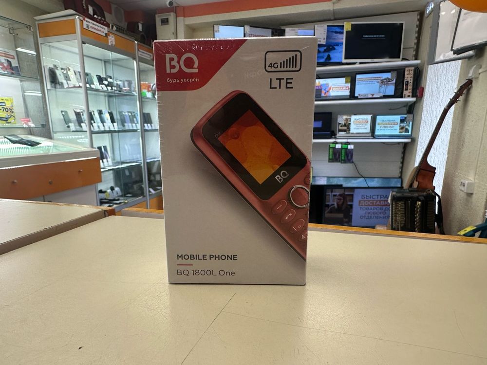 Мобильный телефон BQ 1800L