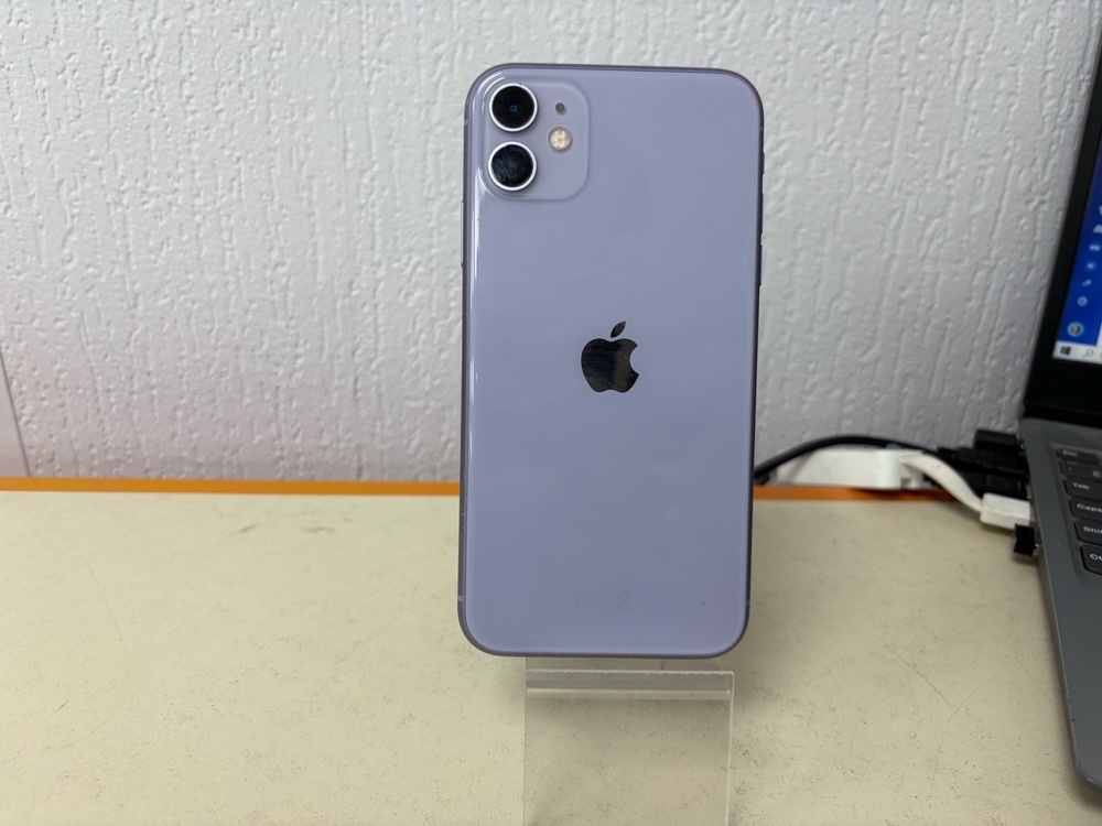 Смартфон Apple iPhone 11 64Gb