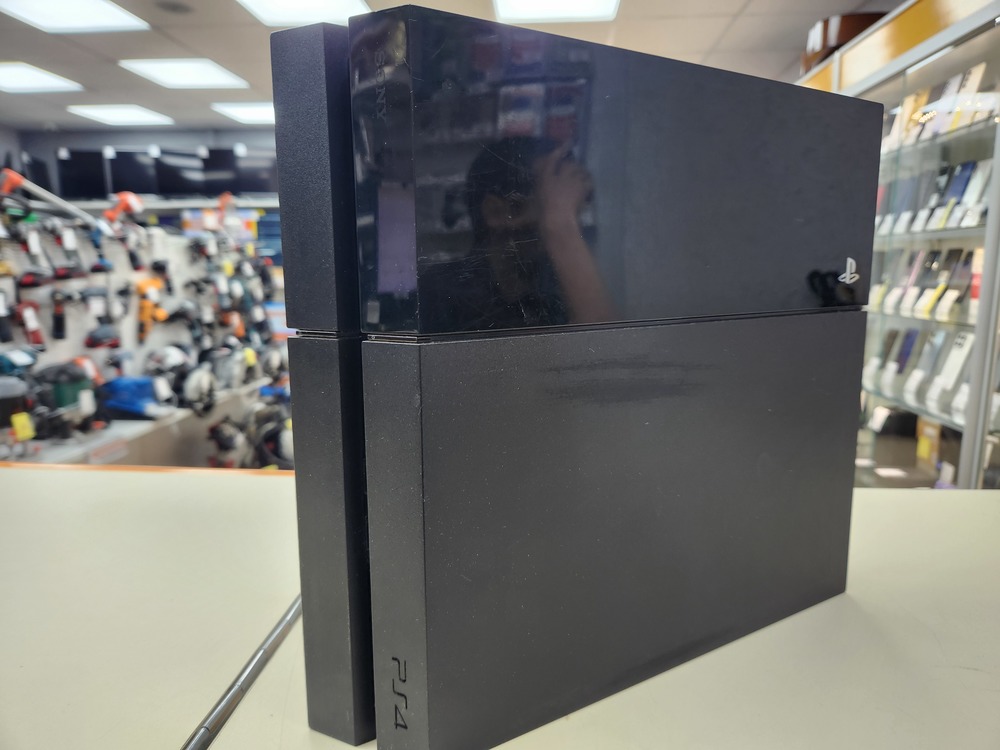Игровая приставка PlayStation 4 FAT 500GB