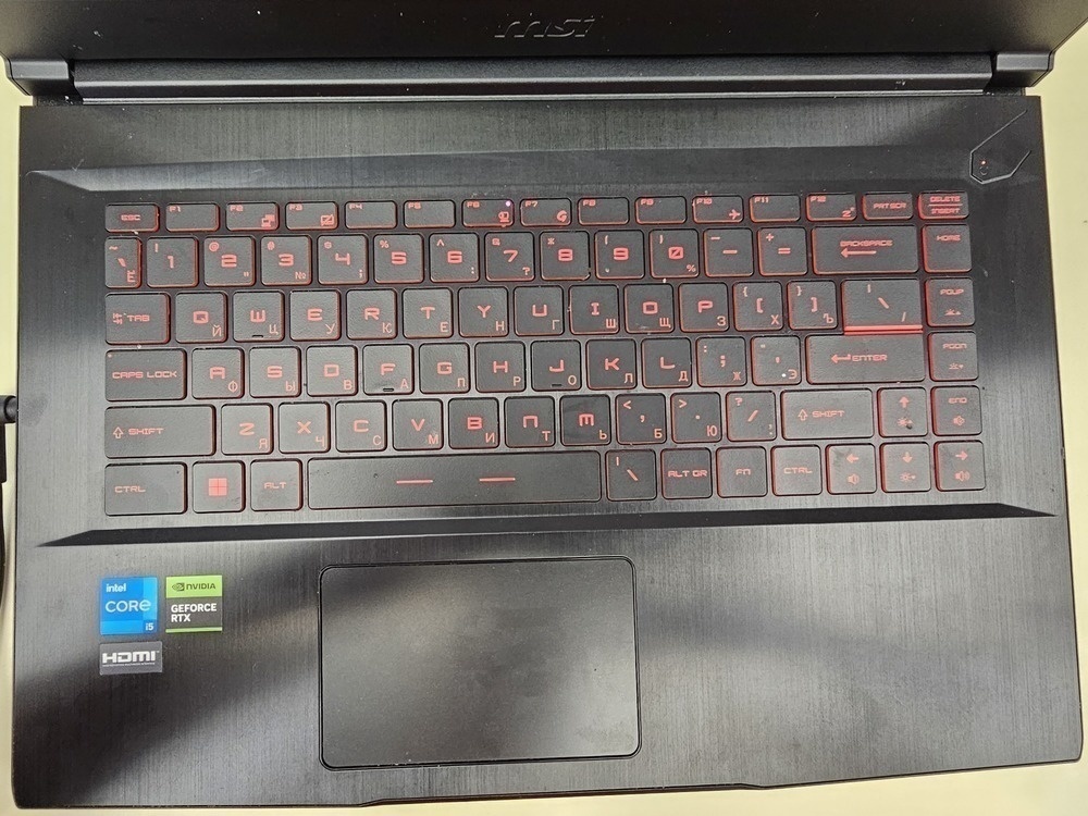 Ноутбук MSI Katana 17 b12u; Core I5-12450H, GeForce RTX 2050, 8 Гб, 256 Гб, Нет