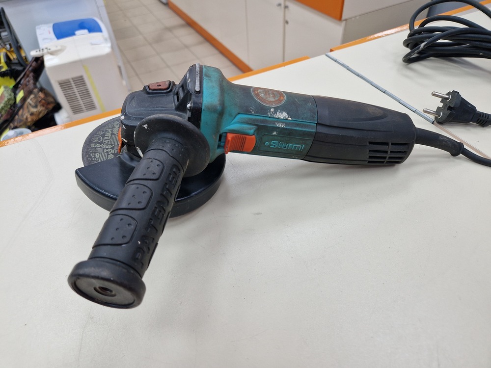 Угловая шлифмашина Sturm! AG9012T