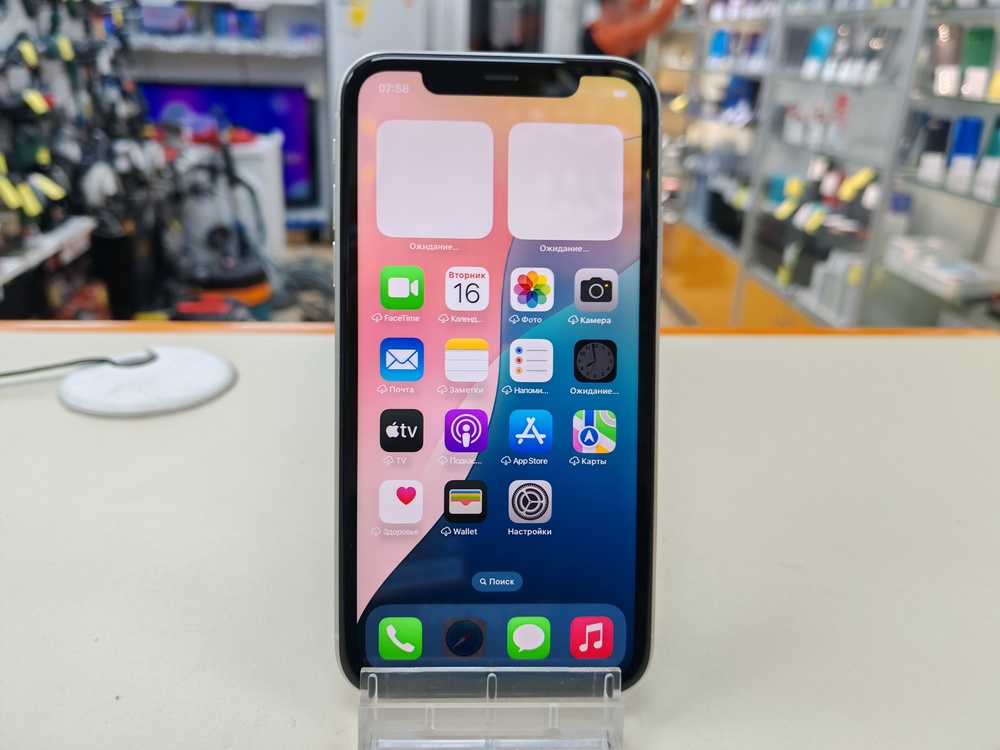 Смартфон Apple iPhone 11 128Gb