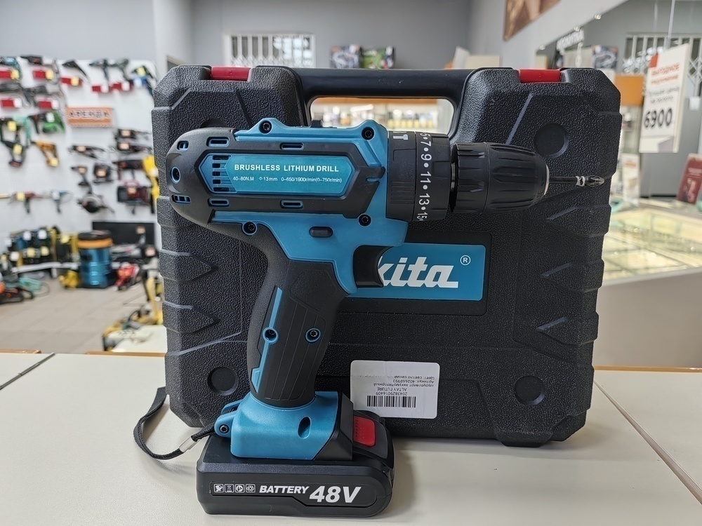 Шуруповерт Makita 48V