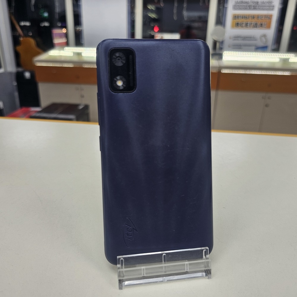 Смартфон Itel A17