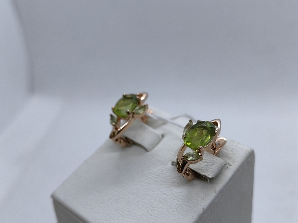 СКМИ585 СЕРЬГИ С КАМНЯМИ (Au 585)