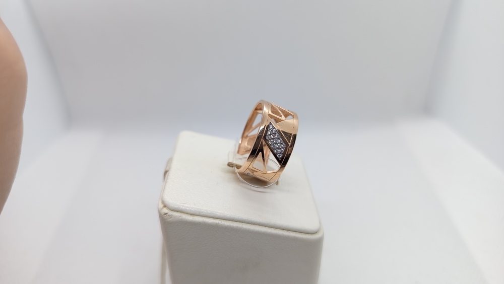 КОЛЬЦО С КАМНЯМИ (Au 585) КОЛЬЦО С КАМНЯМИ (Au 585)