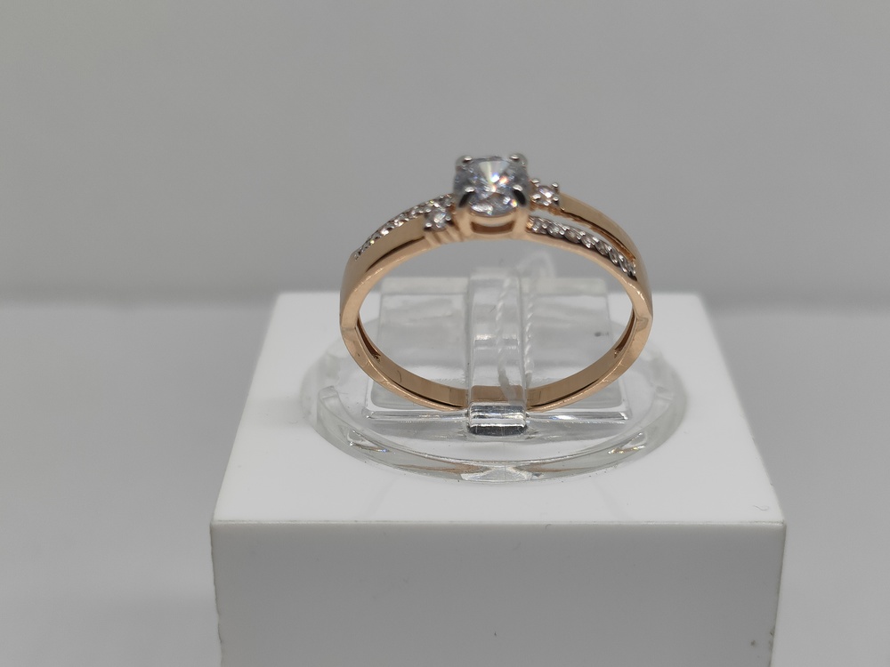 КОЛЬЦО С КАМНЯМИ (Au 585)